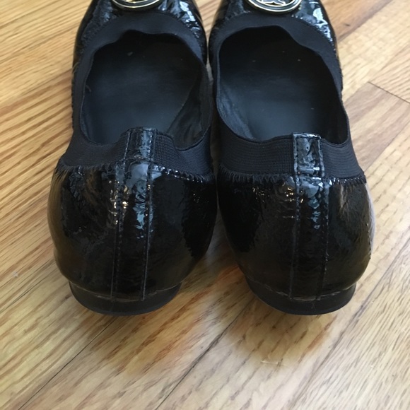 Tory Burch Caroline Flats - Picture 3 of 4